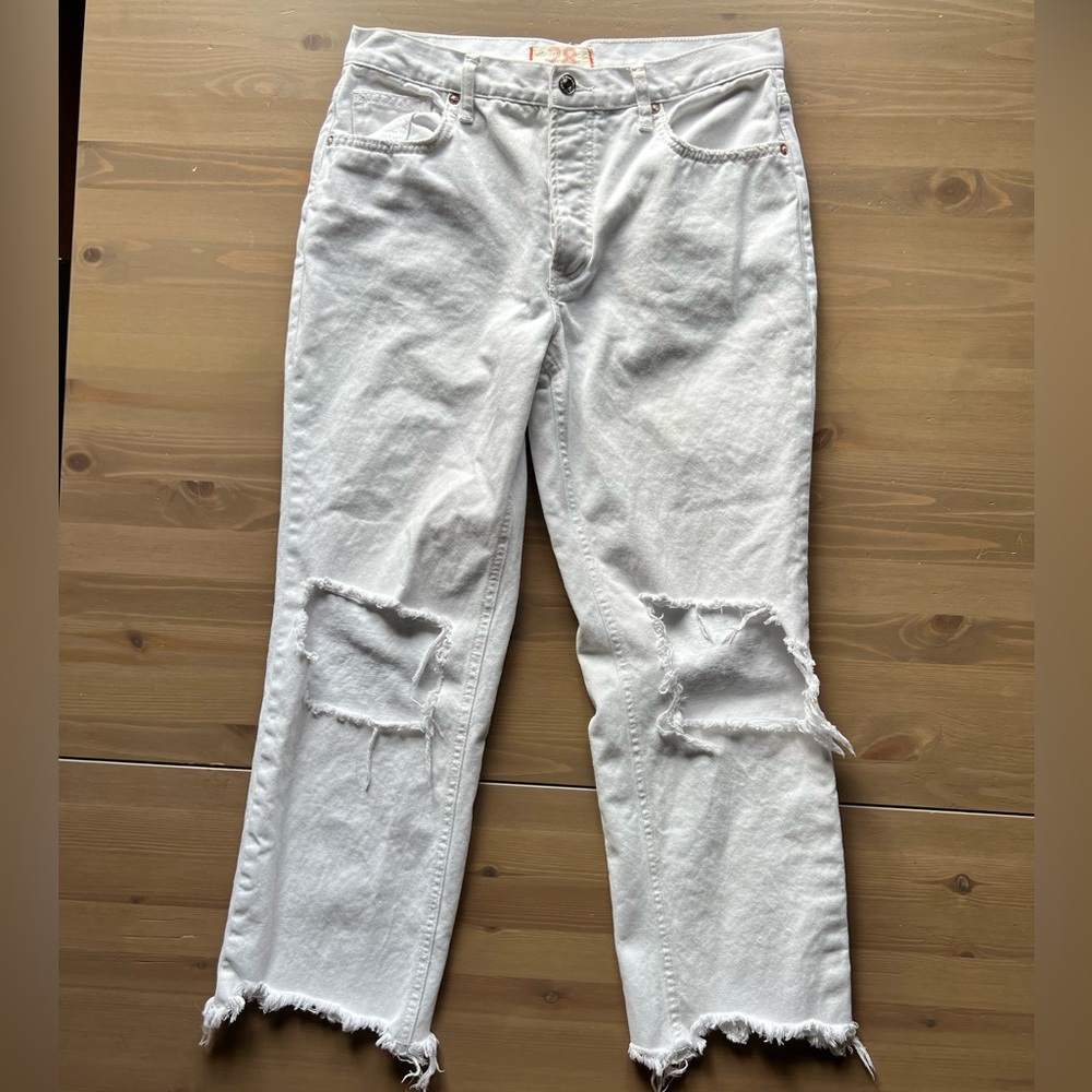 Maggie Mid Rise Straight Leg Jean. Free People.